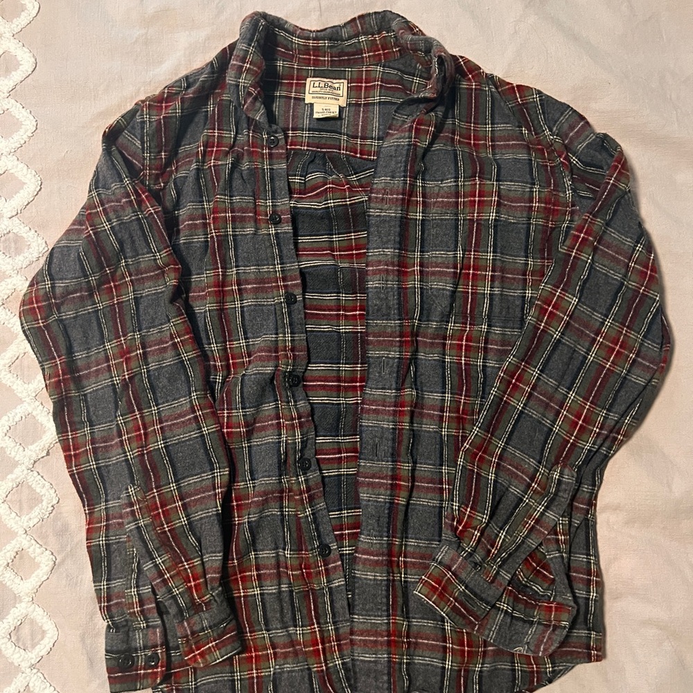 L.L. Bean Men's Red and Gray Plaid Shirt Small